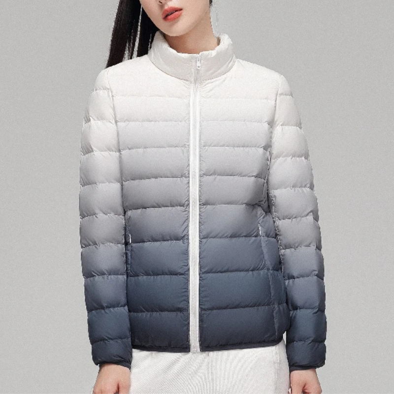 Eliara | Kvindernes Quilted Dunjakke med Ståkrave og Fuldt Lynlås i Stribet Stikmønster